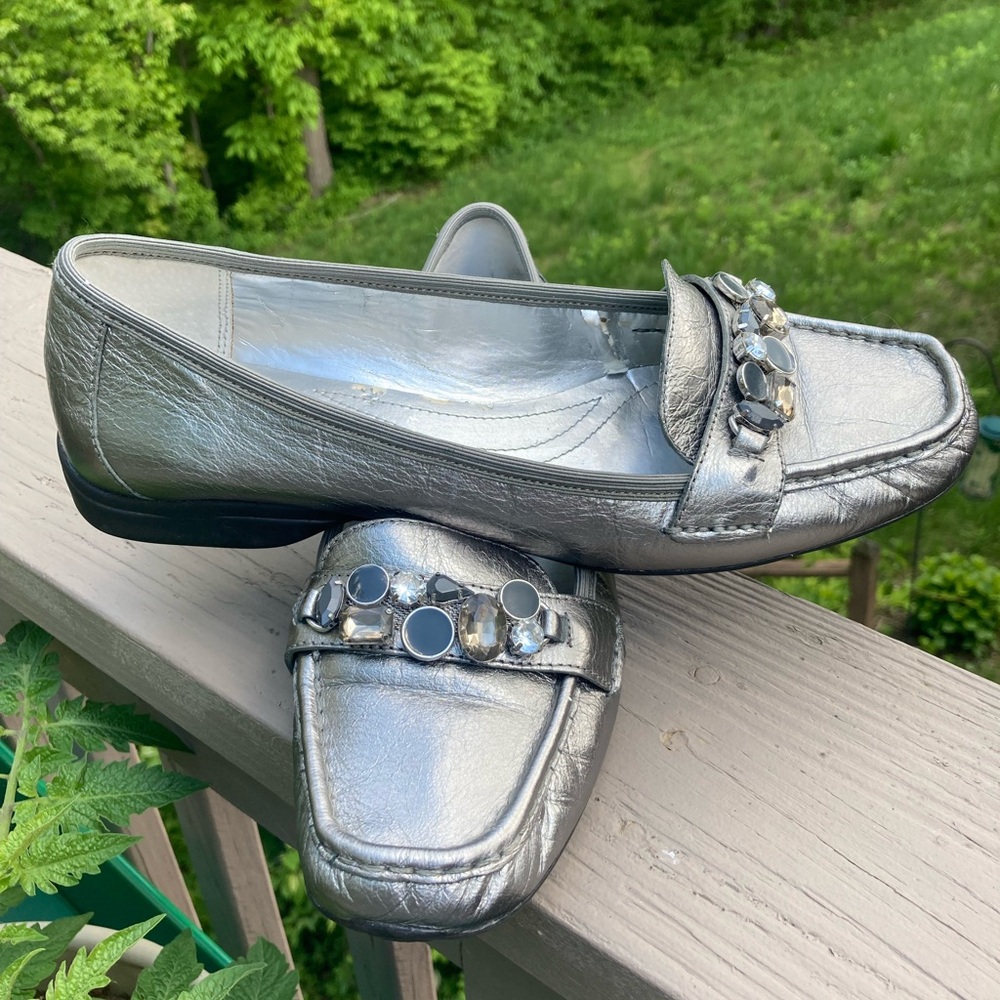 Tahari Metallic Silver Embellished Flats - Picture 4 of 8